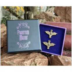 Lot De 2 Boutons De Manchette Phantom Manor - édition Limitée 1992 Ex.