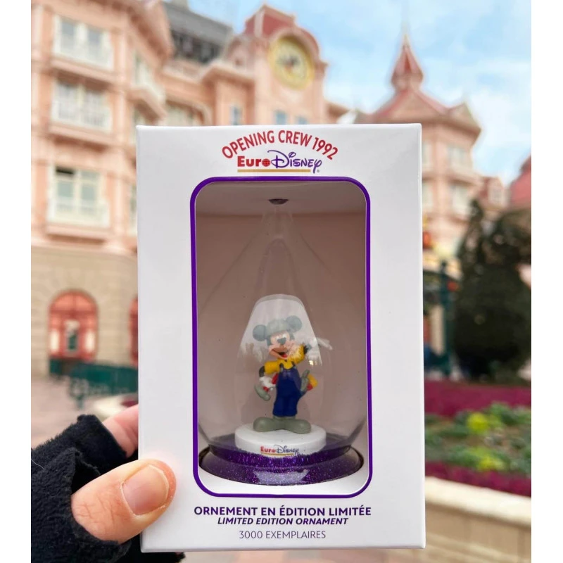 Ornement / Boule De Noël Exclusivité Cast Member Euro Disney - édition Limitée 3000 - 30ème Anniversaire Disneyland Paris 1 Ornement / Boule De Noël Exclusivité Cast Member Euro Disney - édition Limitée 3000 - 30ème Anniversaire Disneyland Paris