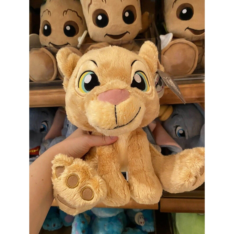 Peluche "Big Feet" Nala Disneyland Paris 1 Peluche "Big Feet" Nala Disneyland Paris